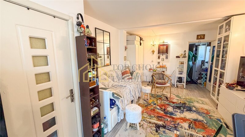 Domenii, garsoniera, renovata, mobilata, centrala proprie, ideal Airbnb, birou sau locuinta.